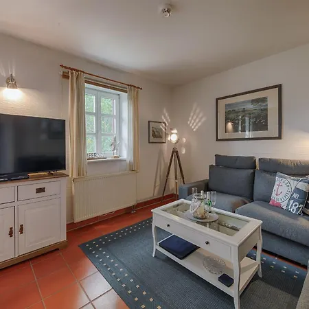 Apartment Rugana - Komfortplus Mit 1 Schlafzimmer Und Terrasse B62 Dranske